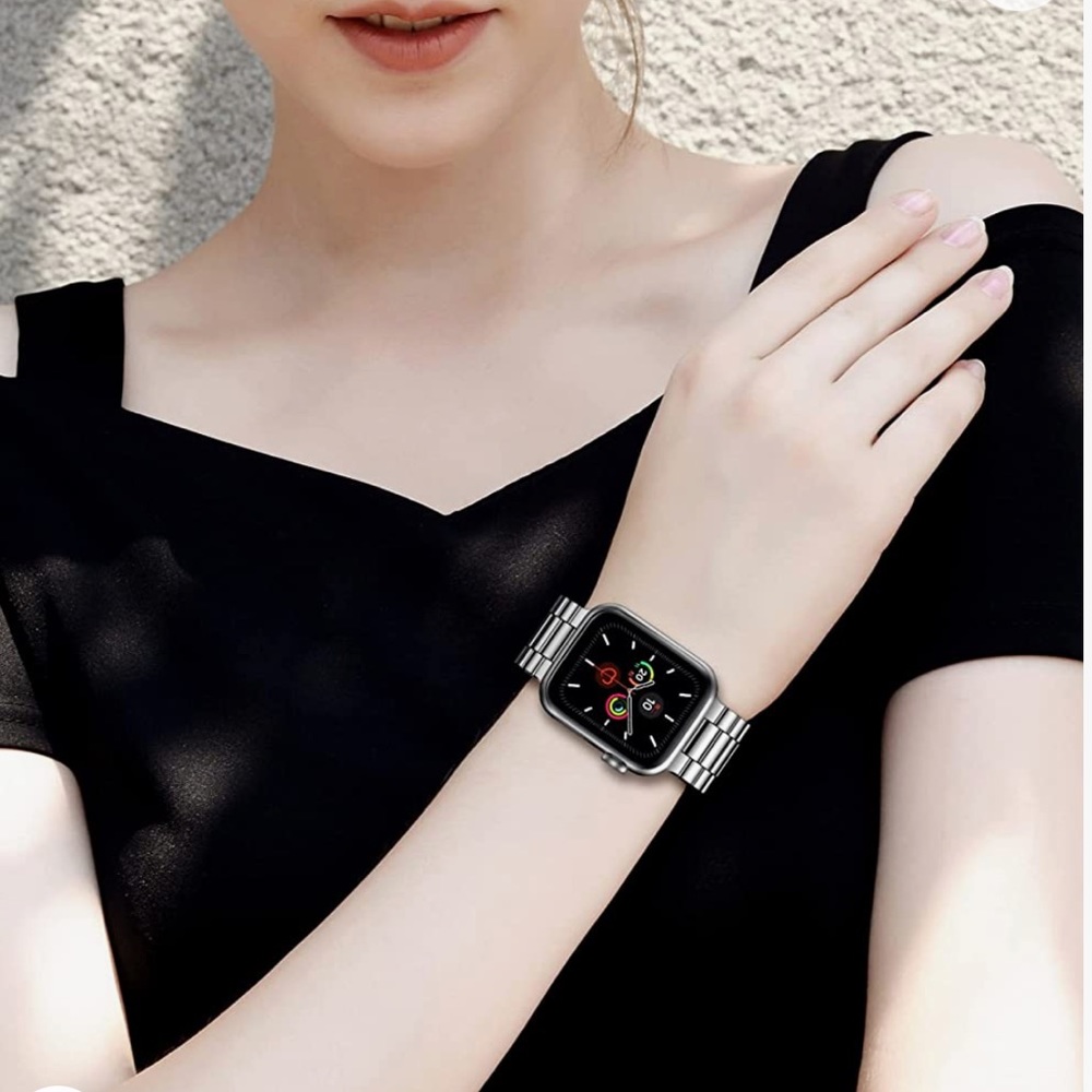 Unisex Silver Apple Watch band 38/40/42/44mm